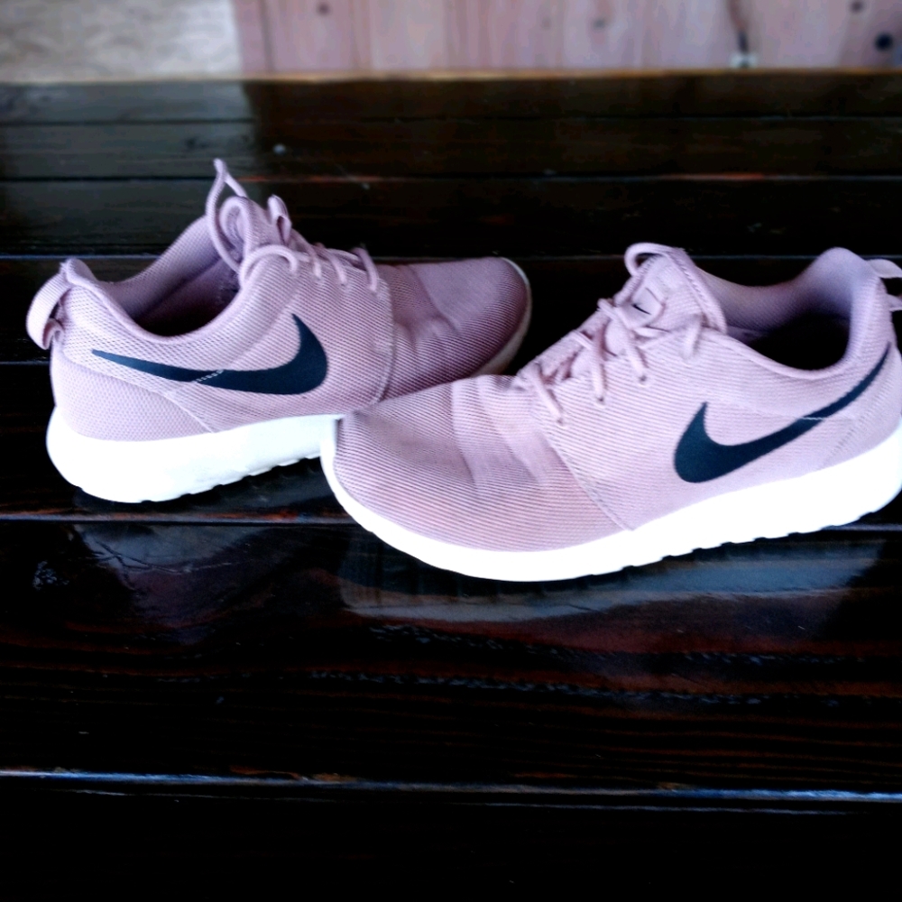 nike roshe